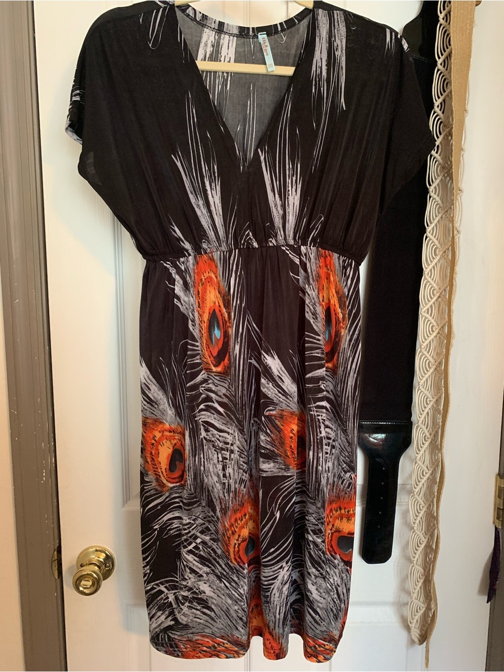 Black Peacock-Print V-Neck Women's Dress